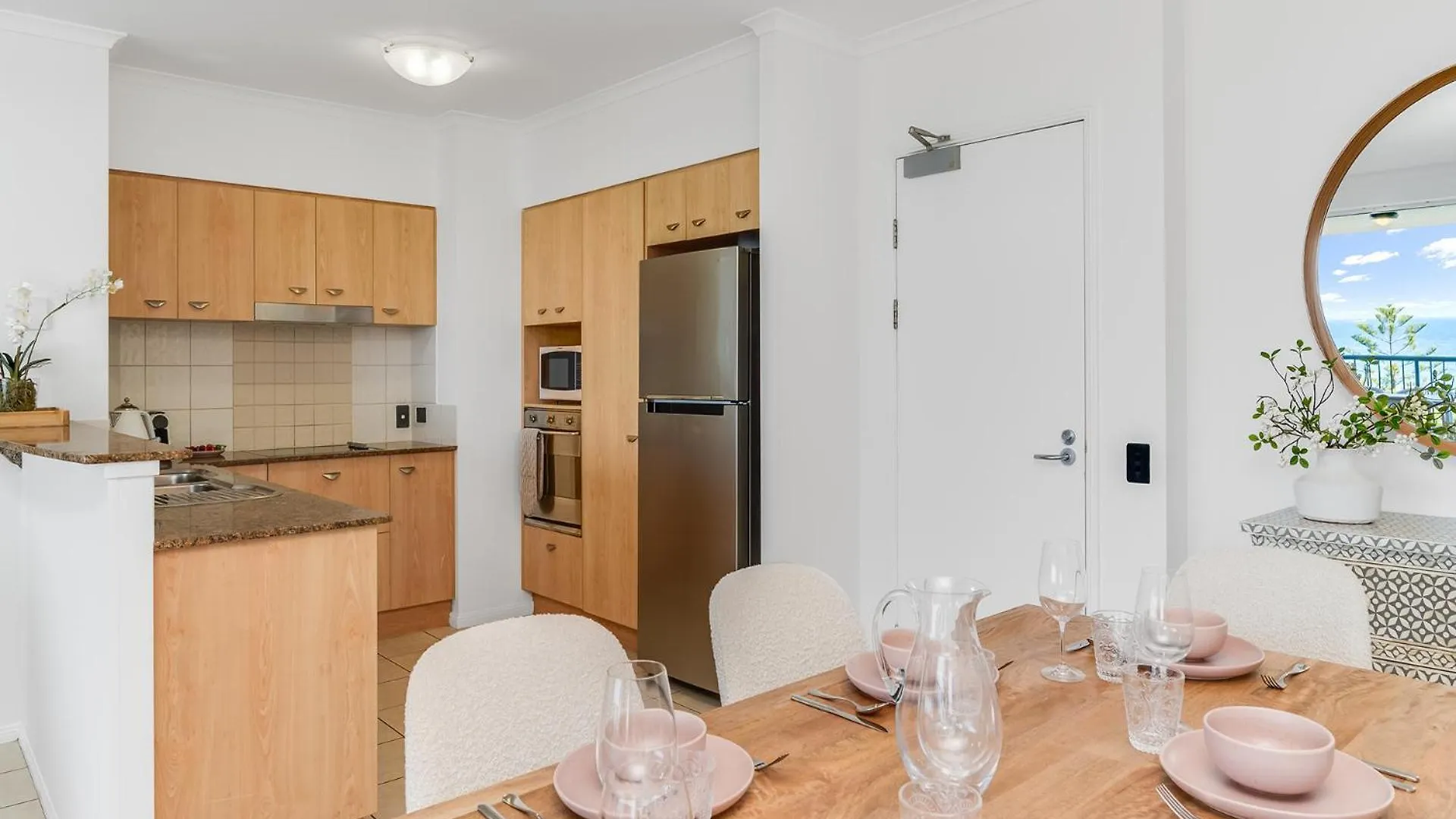 Alex Beachfront Apartment Alexandra Headland 0*,